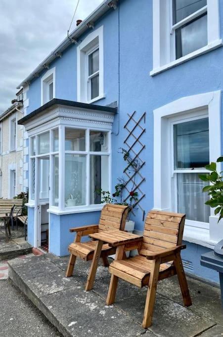 Arvonia Sleeps 7, Sea Views, Dog Friendly Villa Нюкий Екстериор снимка