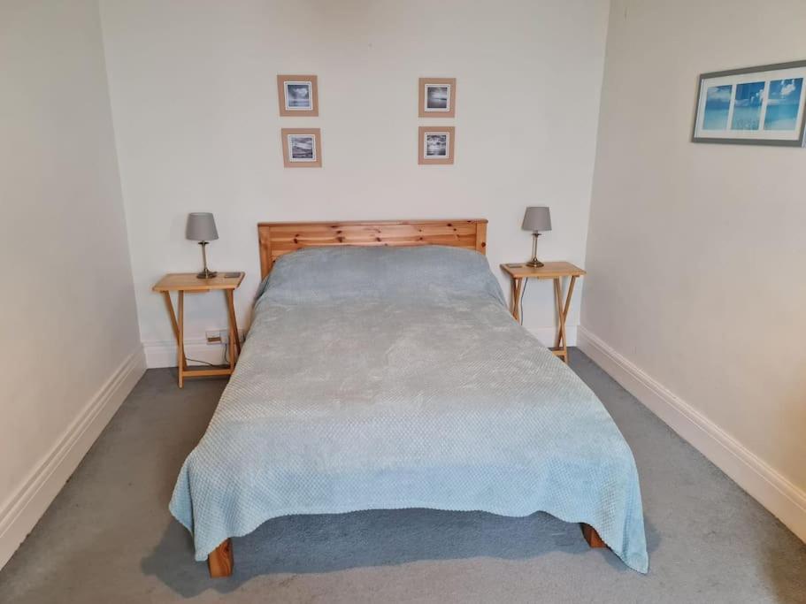 Arvonia Sleeps 7, Sea Views, Dog Friendly Villa Нюкий Екстериор снимка
